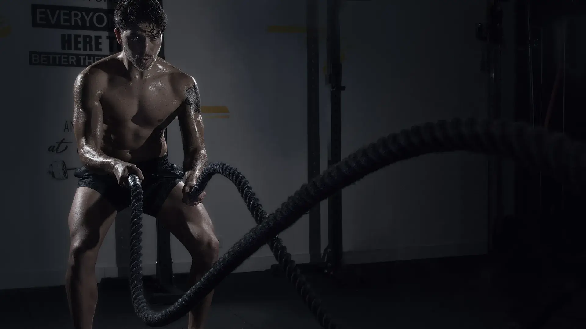 Imagem do Alvaro em battle rope